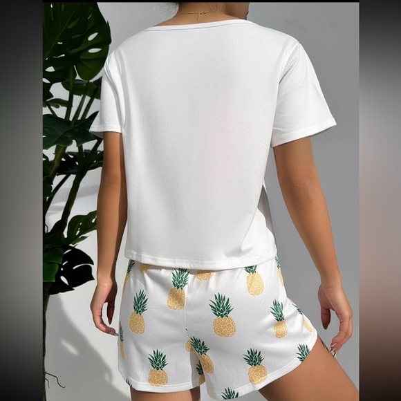 Pineapple pajama set - Picture 2 of 4